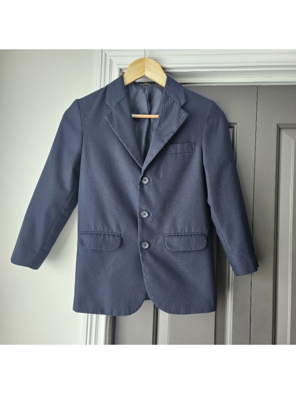 Van Heusen Navy Blue Size 10 Regular Boys Jacket 3 Button Uniform Formal Dance